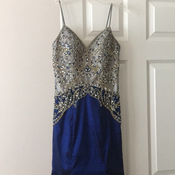 Prom / Pageant Dress - Picture 3 of 4